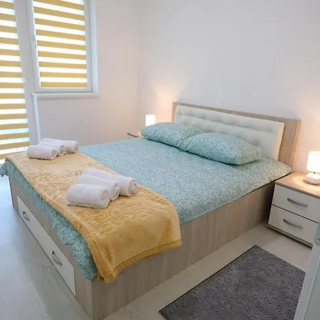 Gorunovic شقة سوكو بانيا